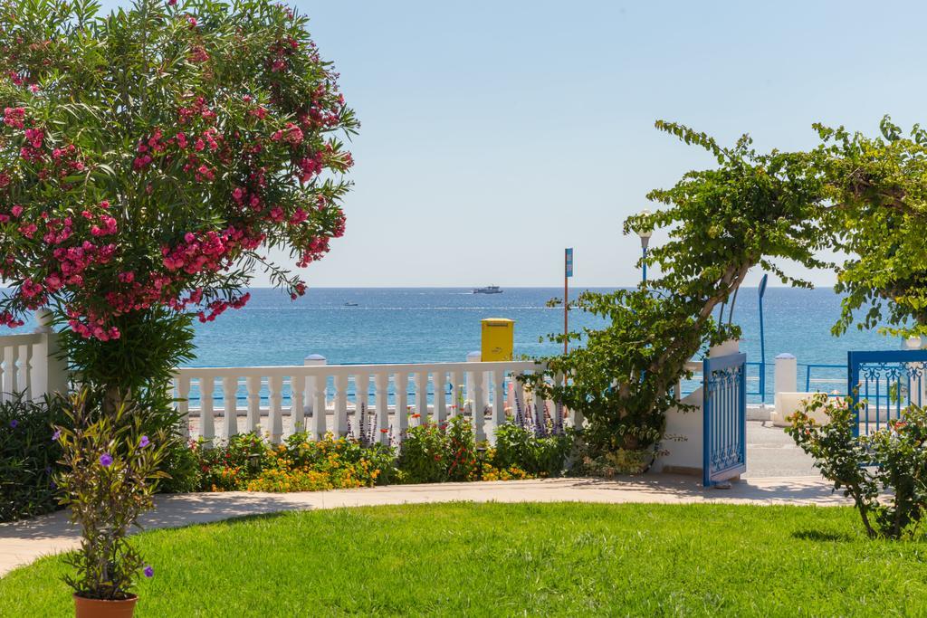 Antonios Apartments Stegna Арханґелос Екстер'єр фото