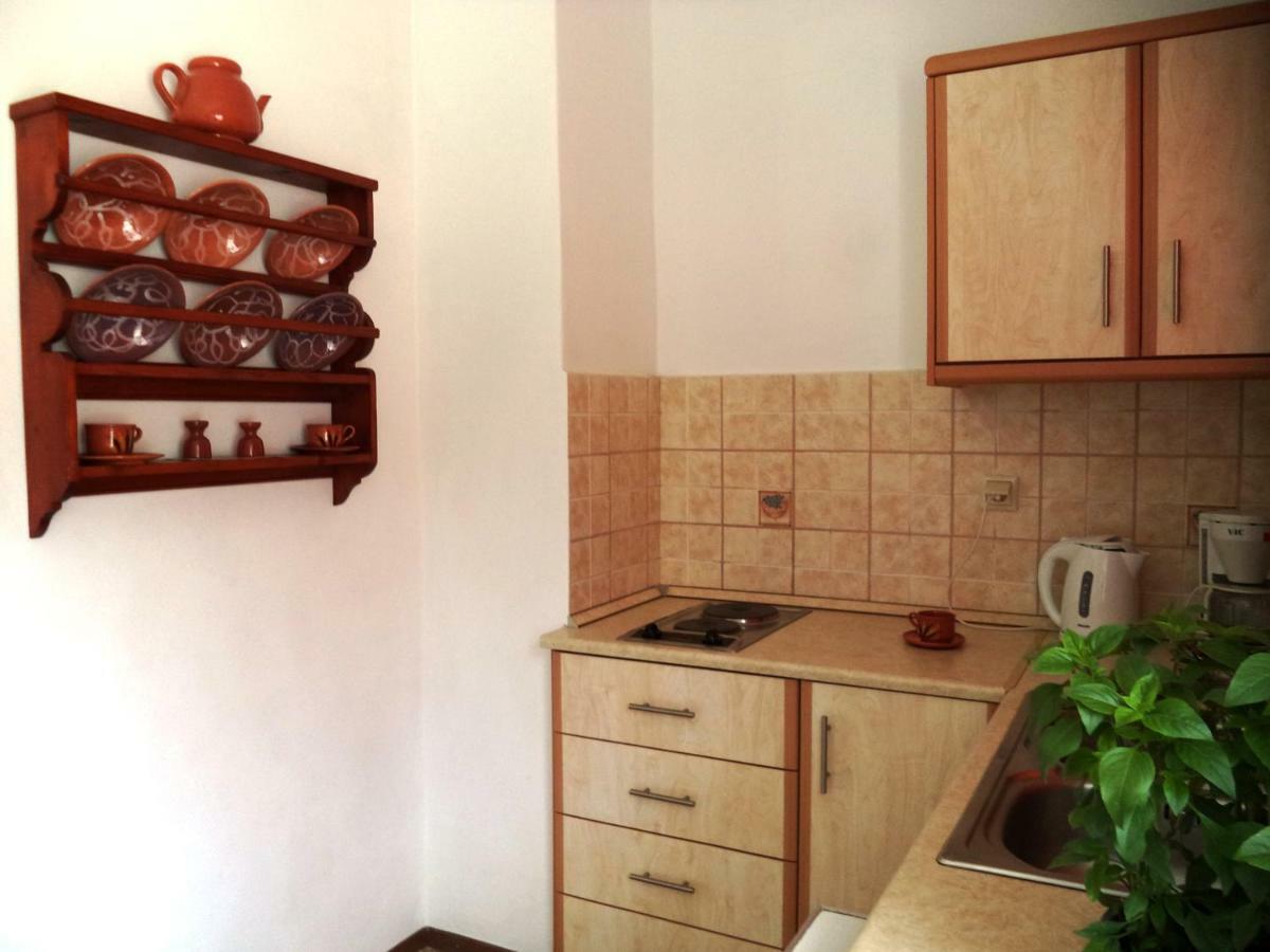 Antonios Apartments Stegna Арханґелос Екстер'єр фото